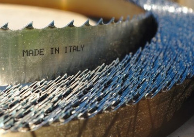 Ferăstraie cu bandă TREEFAX Ferăstraie cu bandă TREEFAX